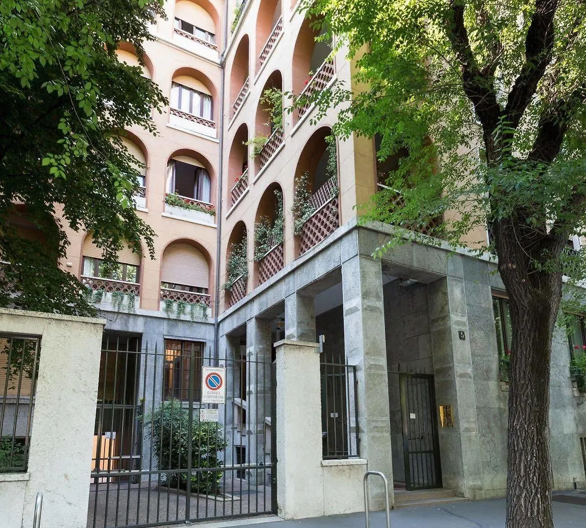 Hotel Heart Milan Apartments - San Sepolcro Duomo