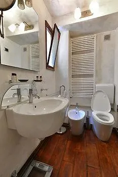 Hotel Heart Milan Apartments - San Sepolcro Duomo Italy