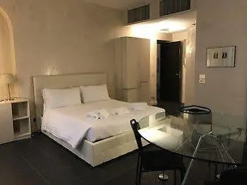Heart Milan Apartments - San Sepolcro Duomo איטליה