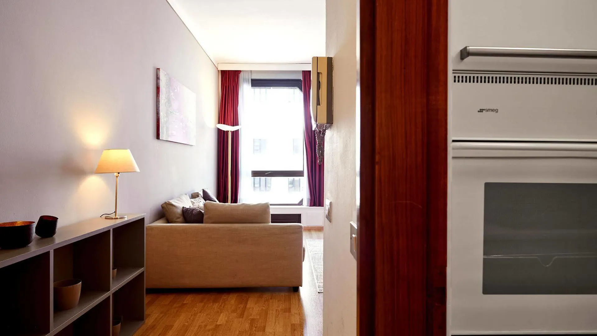 Heart Milan Apartments - San Sepolcro Duomo מלון